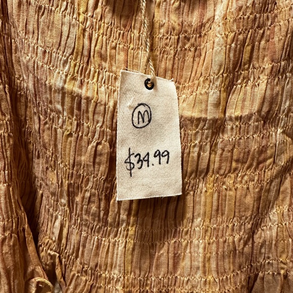 Boutique shirt size M NWT - Picture 2 of 2